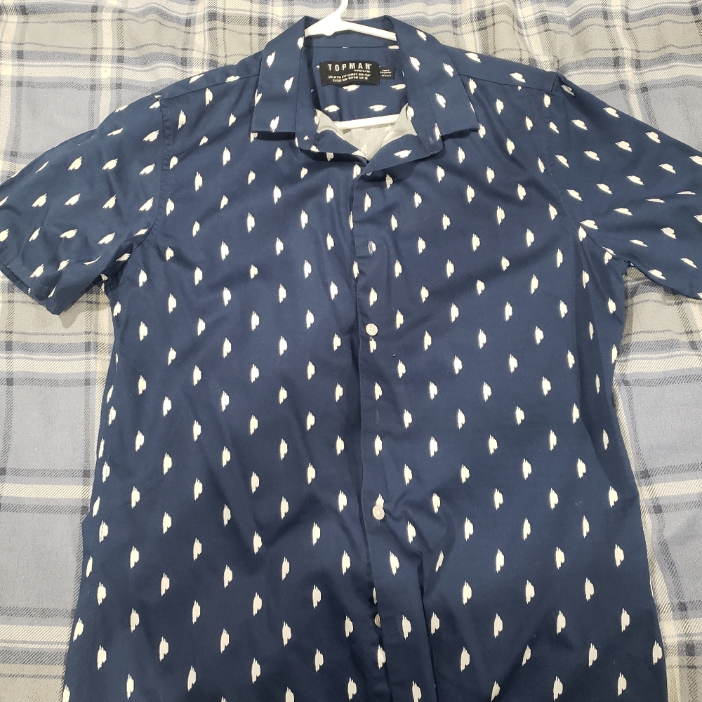TOPMAN M button up short sleeve